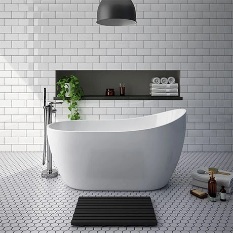 Toreno 1370 Small Modern Slipper Free Standing Bath 1 Toreno 1370 Small Modern Slipper Free Standing Bath